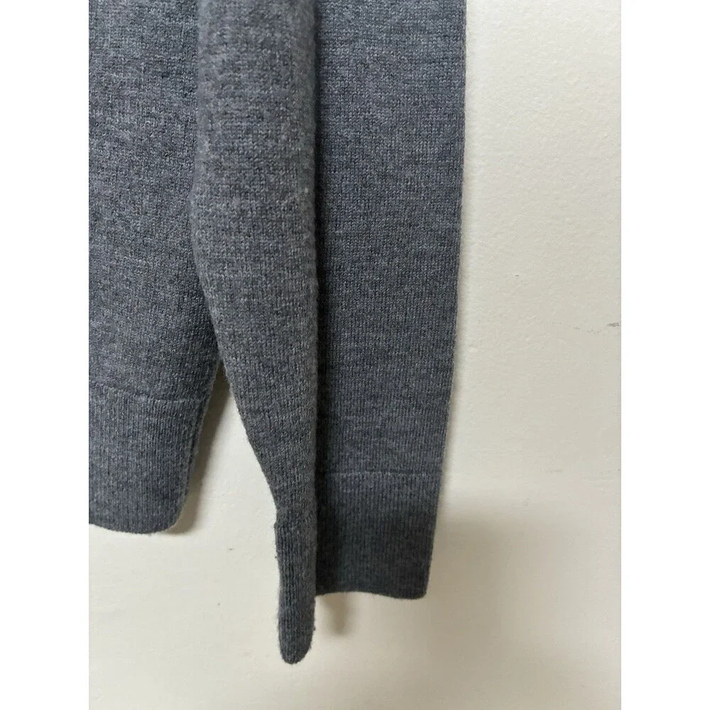 Banana Republic Italian Wool Sweater Men’s Large V Neck Grey Business Casual